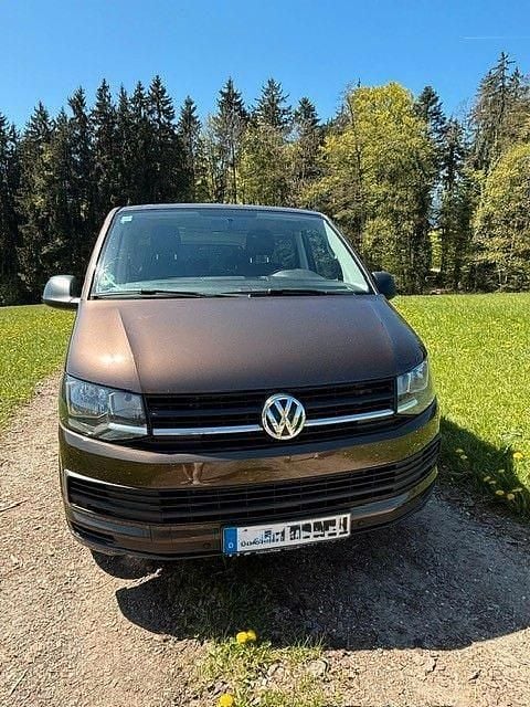 Second-hand VW T6 150 CP (110 kW) 2016 Maro Van