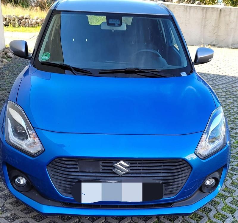 Blau Gebraucht 2019 Suzuki Swift Comfort+ Kleinwagen | 12.800 € (Fairer Preis) - Bild 1/4