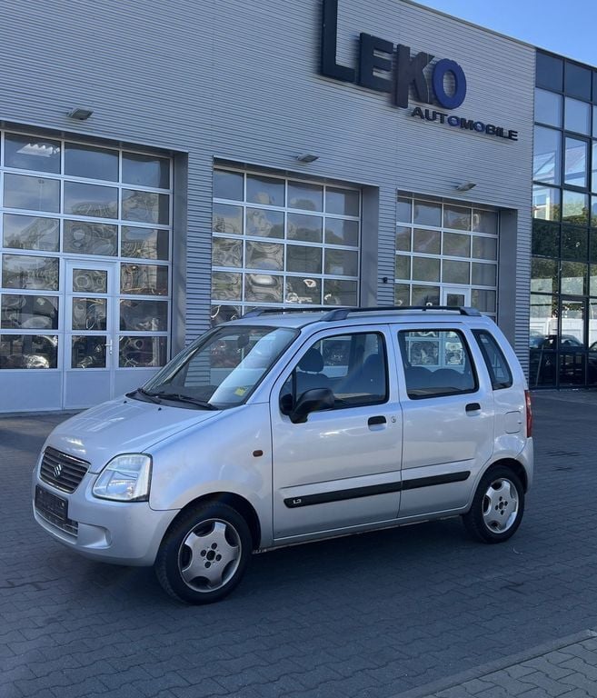 Silber Gebraucht 2003 Suzuki Wagon R+ Kombi | 1.499 € (Teuer) - Bild 1/4