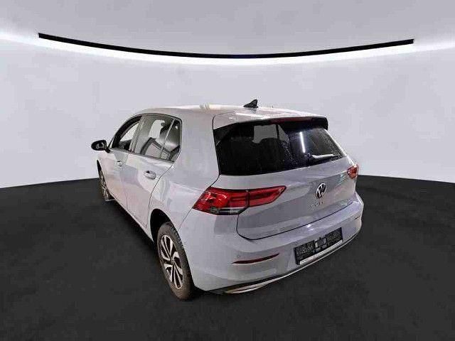Gebraucht VW Golf VIII Active 150 PS (110 kW) 2023 Grau Limousine