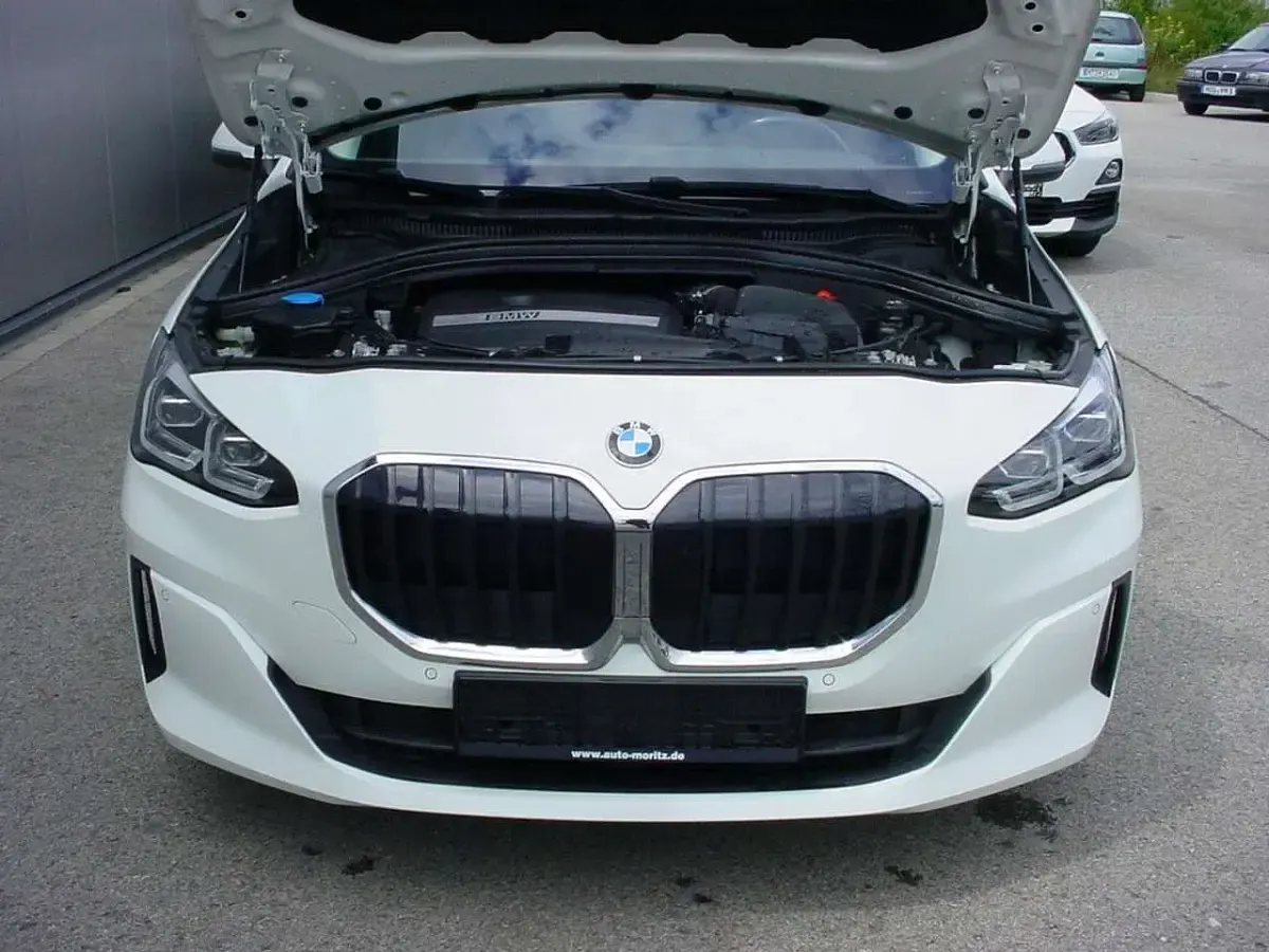 Gebraucht BMW 218 136 PS (100 kW) 2023 Alpinweiss iii Coupé