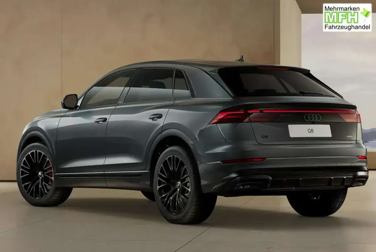 Neu Audi Q8 S-Line 286 PS (210 kW) 2026 Daytonagrau perleffekt SUV