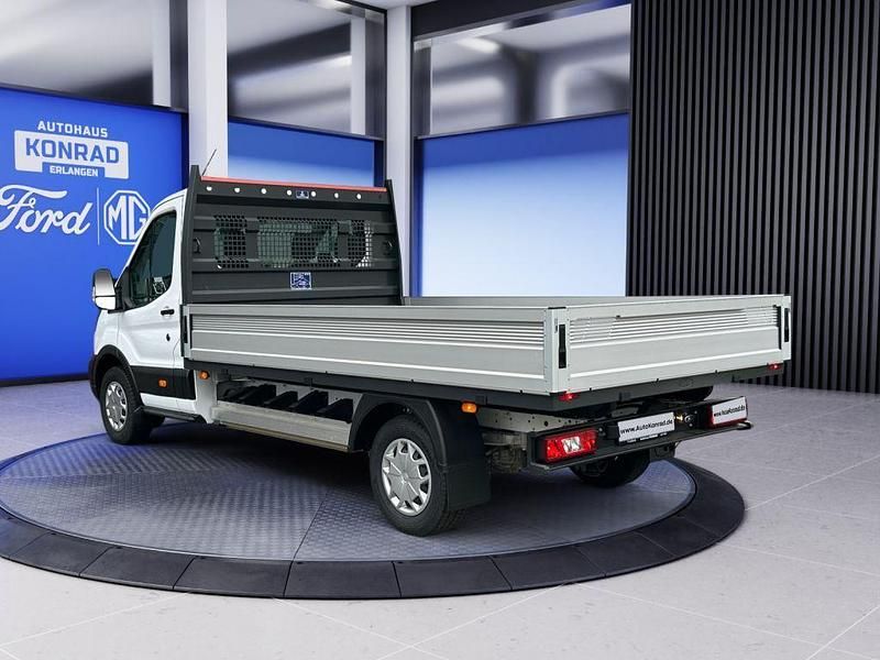 Gebraucht Ford E-Transit Trend 135 kW (184 PS) 2024 Weiß Van