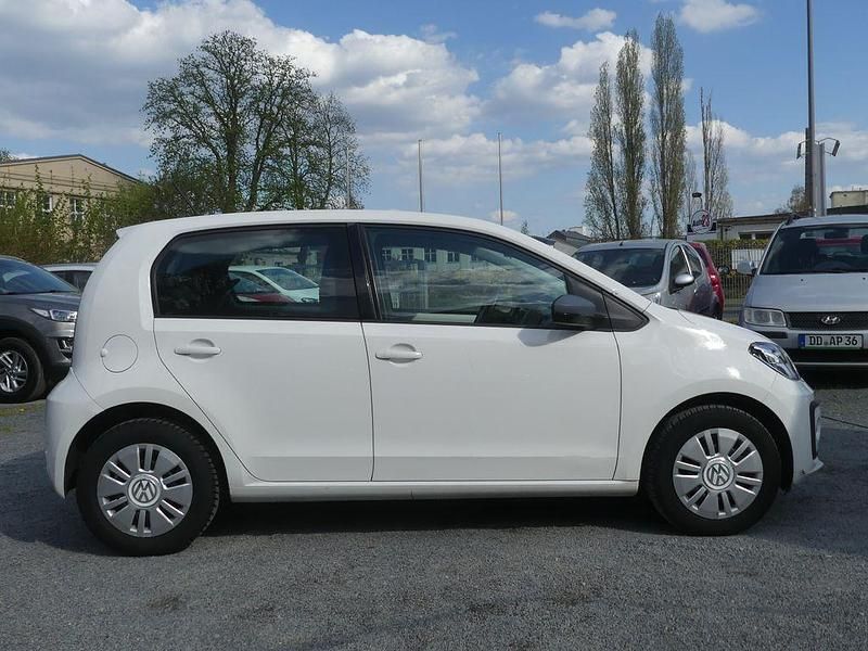 Usado VW up! take up! 60 CV (44 kW) 2019 Blanco Utilitario