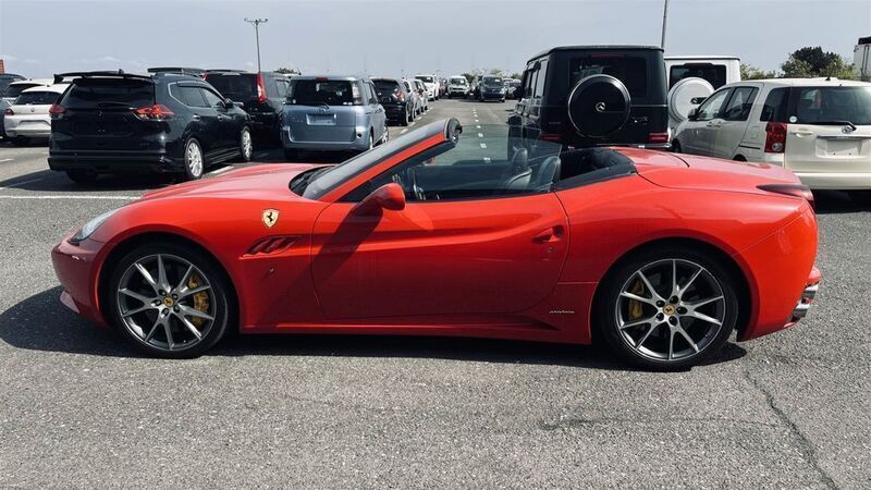 Rot Gebraucht 2013 Ferrari California Cabrio | 107.500 € (Guter Preis) - Bild 1/4