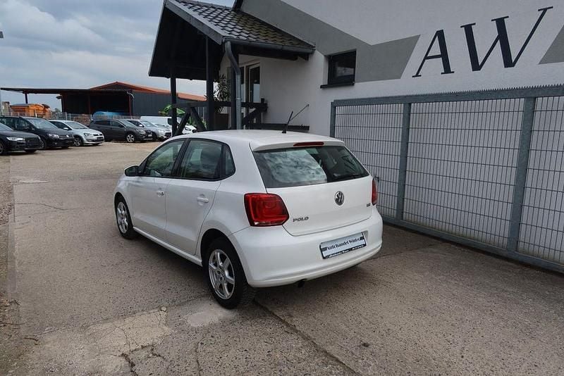 Used VW Polo S 90 HP (66 kW) 2013 White Hatchback
