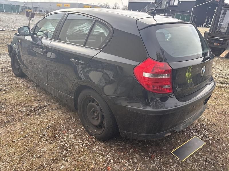 Gebraucht BMW 116 Efficient Dynamics 116 PS (85 kW) 2009 Schwarz ii Kleinwagen