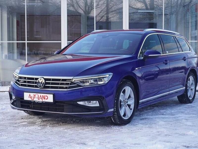 Gebraucht VW Passat R-line 200 PS (147 kW) 2022 Blau Kombi