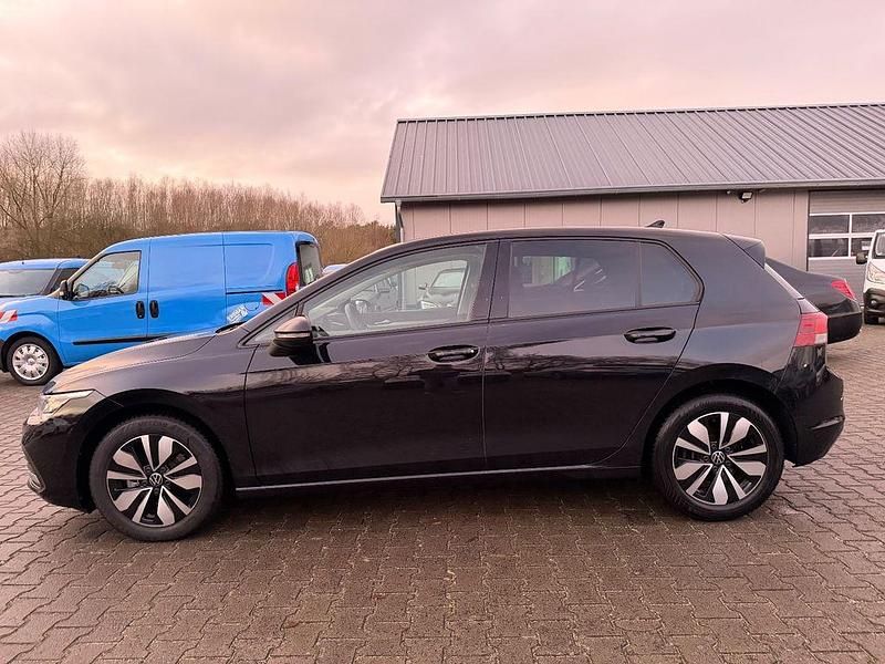 Gebraucht VW Golf VIII Move 150 PS (110 kW) 2023 Schwarz Limousine