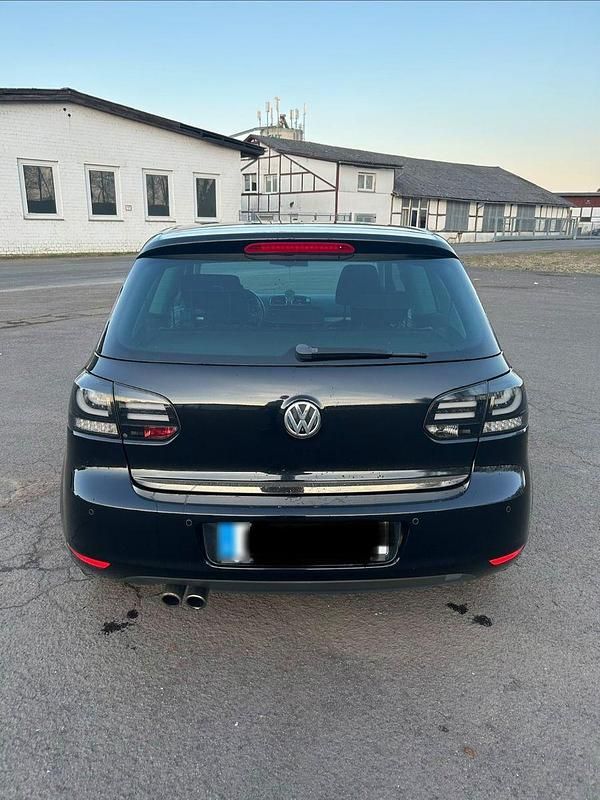 Gebraucht VW Golf VII Match 122 PS (89 kW) 2012 Schwarz Limousine