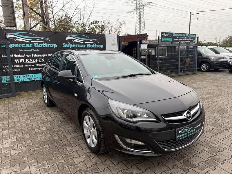 Gebraucht Opel Astra Exklusiv 140 PS (102 kW) 2014 Schwarz Kombi