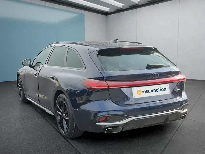 Gebraucht Audi A5 204 PS (150 kW) 2025 Blau Kombi