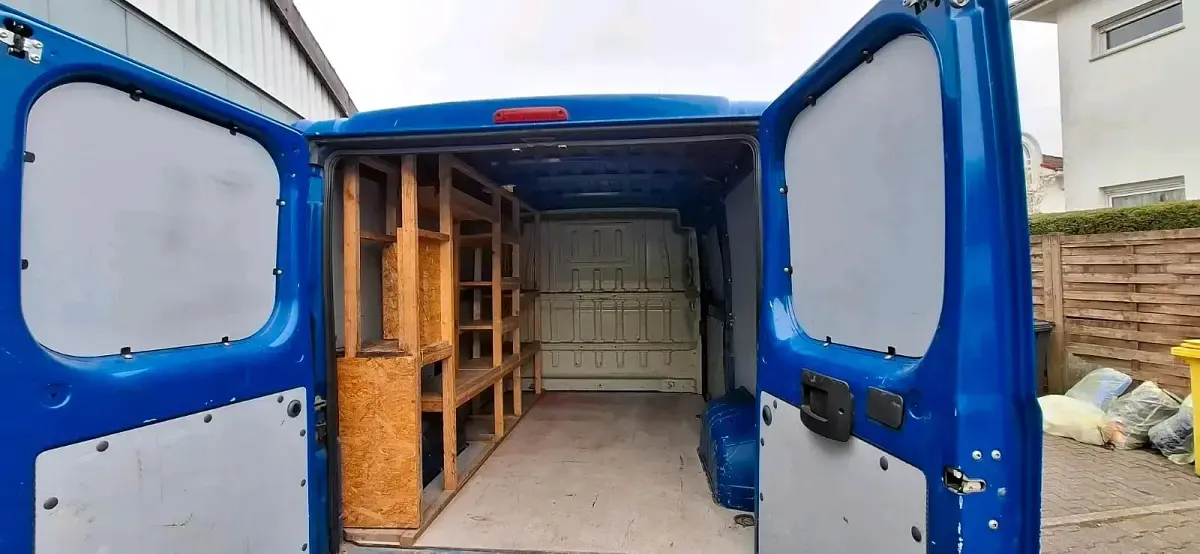 Gebraucht Peugeot Boxer 101 PS (74 kW) 2011 Blau Van