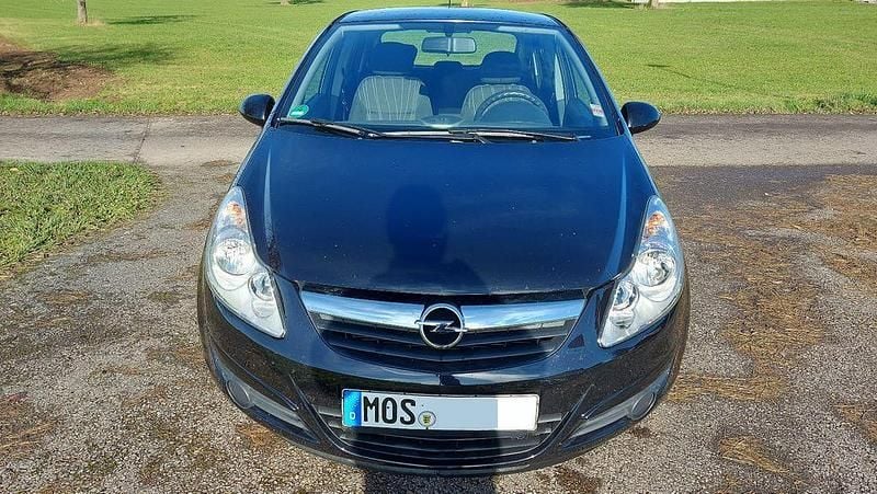 Schwarz Gebraucht 2007 Opel Corsa Limousine | 2.600 € (Guter Preis) - Bild 1/4