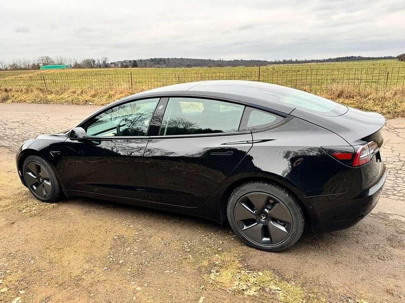 Gebraucht Tesla Model 3 Standard Range Plus 225 kW (306 PS) 2021 Limousine