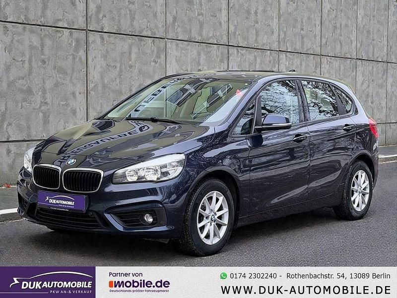 Gebraucht BMW 220 Advantage 192 PS (141 kW) 2016 Blau Van / Kleinbus