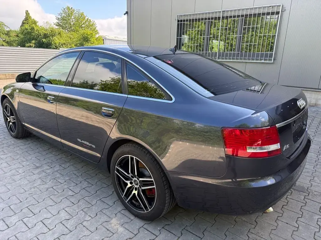 Gebraucht Audi A6 179 PS (131 kW) 2006 Grau Limousine
