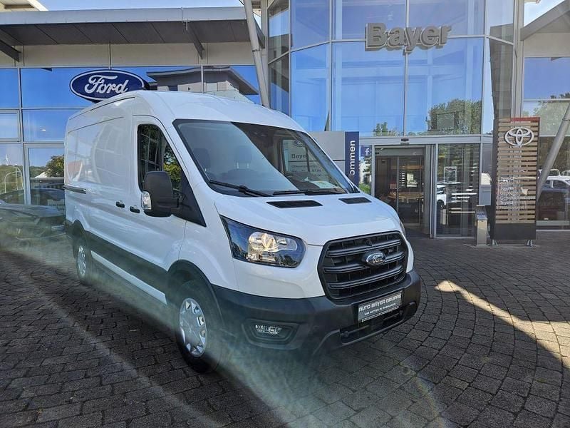 Gebraucht Ford Transit Trend 131 PS (96 kW) 2022 Frozen white Abholung