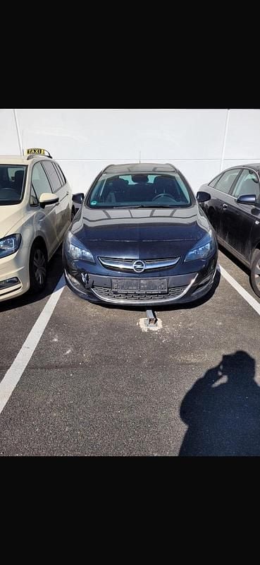 Gebraucht 2013 Opel Astra Kombi | 1.550 € (Superpreis) - Bild 1/4