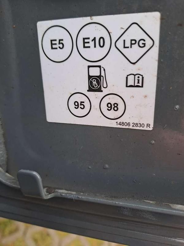 Gebraucht Dacia Duster Journey 101 PS (74 kW) 2023 Grau SUV