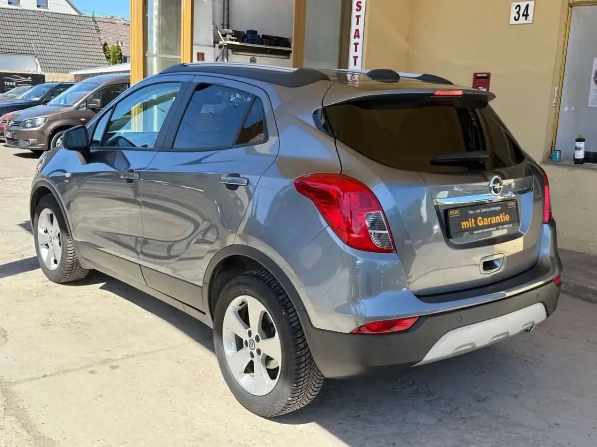 Usado Opel Mokka X Active 140 HP (102 kW) 2017 Cinzento SUV