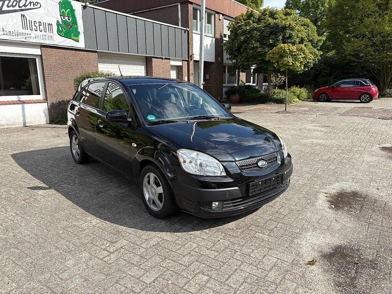 Schwarz Gebraucht 2005 Kia Rio 2 Kleinwagen | 2.400 € (Fairer Preis) - Bild 1/4