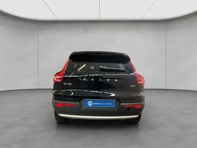 Gebraucht Volvo XC40 120 PS (88 kW) 2024 SUV