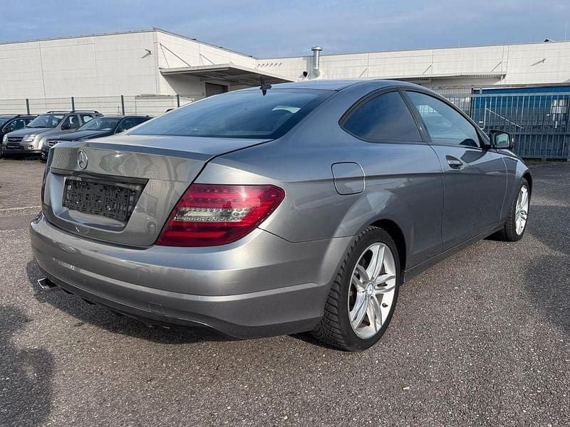 Gebraucht Mercedes C250 204 PS (150 kW) 2014 Silber Coupé