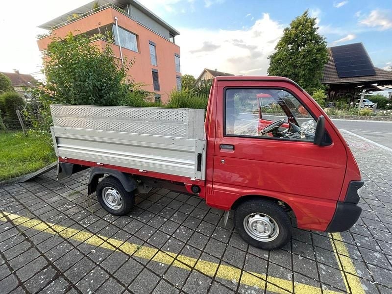 Rot Gebraucht 2013 Piaggio Quargo Van | 6.990 € - Bild 1/4