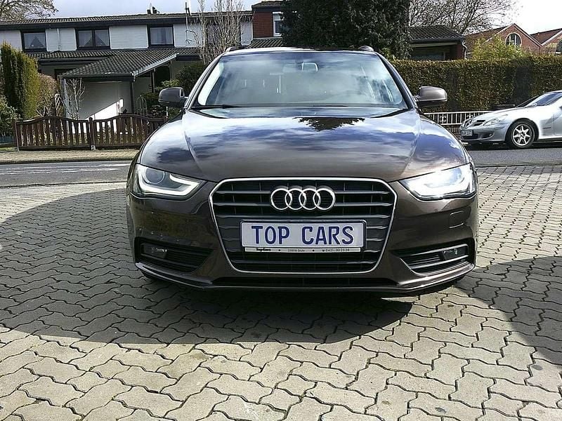 Gebraucht Audi A4 Ambition 170 PS (125 kW) 2013 Teakbraun metallic Kombi