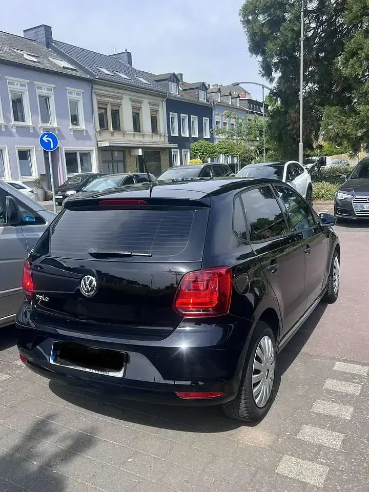 Gebraucht VW Polo Sportline 69 PS (50 kW) 2015 Limousine