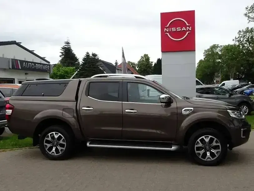Gebraucht Renault Alaskan Intens 190 PS (139 kW) 2018 Braun Pickup