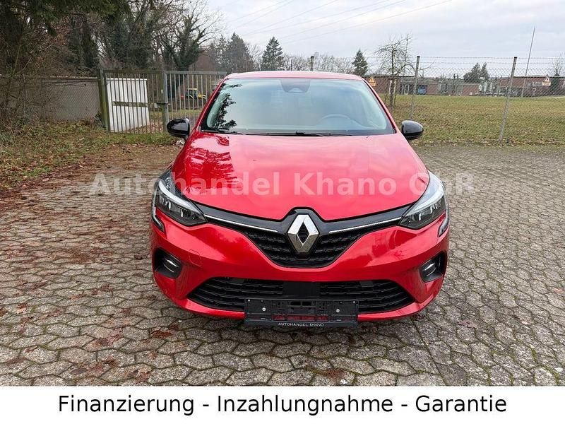 Second-hand Renault Clio V Evolution 91 CP (66 kW) 2022 Portocaliu Hatchback
