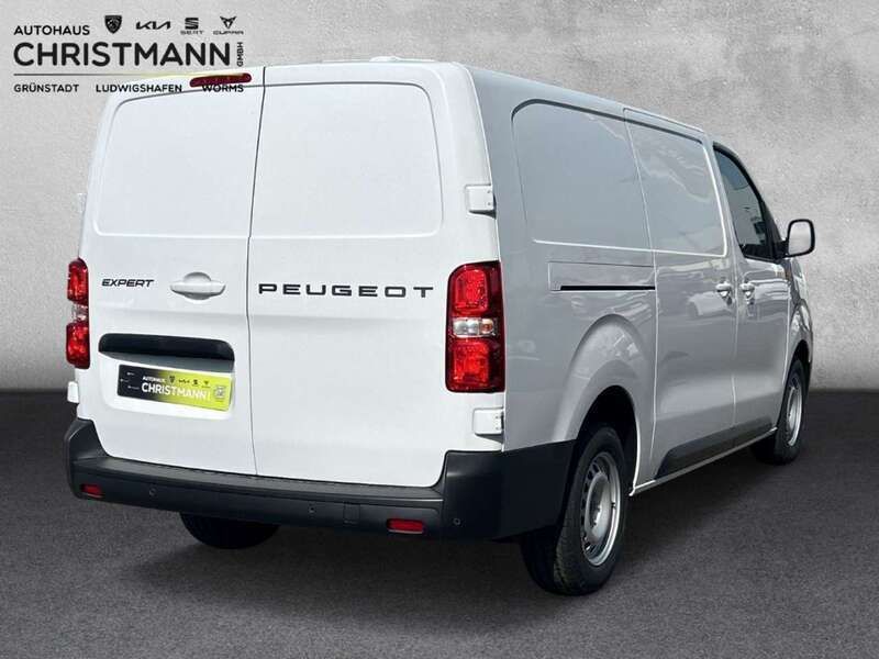Gebraucht Peugeot Expert 144 PS (105 kW) 2024 Lackierung weiss icy/typ ausse Van