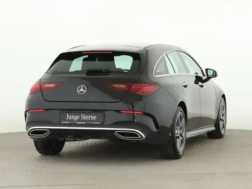 Gebraucht Mercedes CLA200 Shooting Brake Advanced Plus 163 PS (119 kW) 2025 Schwarz Kombi
