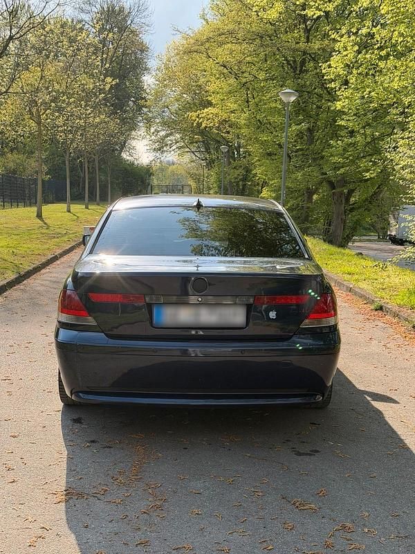 Gebraucht BMW 730 218 PS (160 kW) 2004 Blau Limousine