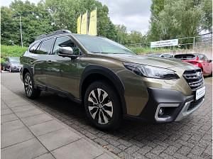 Neu Subaru Outback Platinum 169 PS (124 kW) 2026 Grün (autumn green ) Kombi