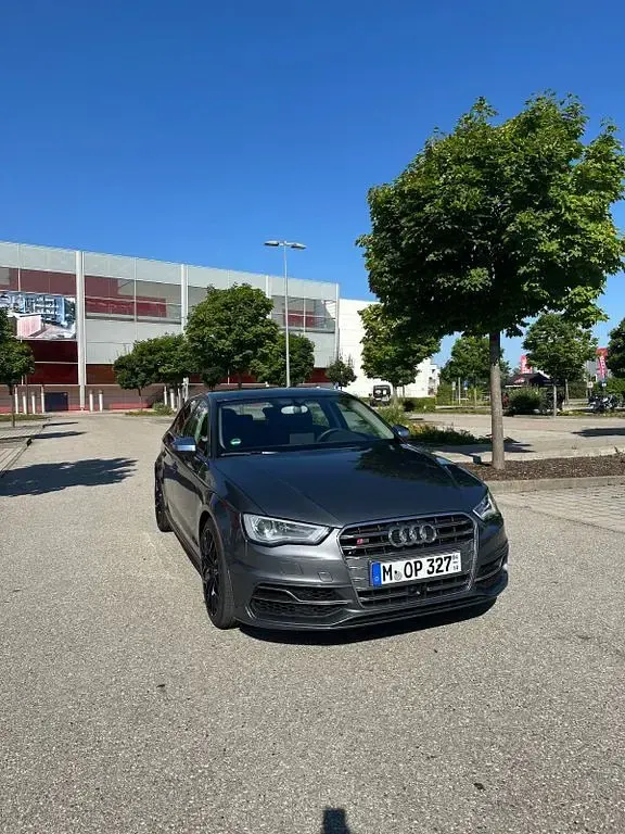 Gebraucht Audi S3 Sport 300 PS (220 kW) 2013 Grau Limousine