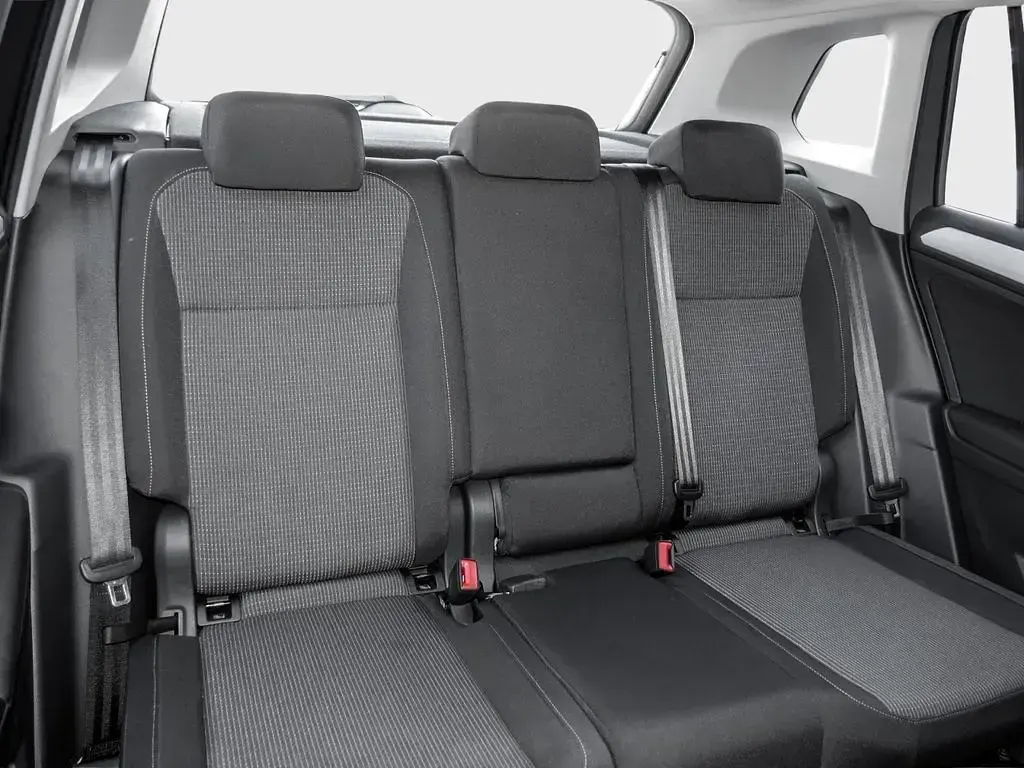 Gebraucht VW Tiguan 150 PS (110 kW) 2023 Delfingrau metallic SUV