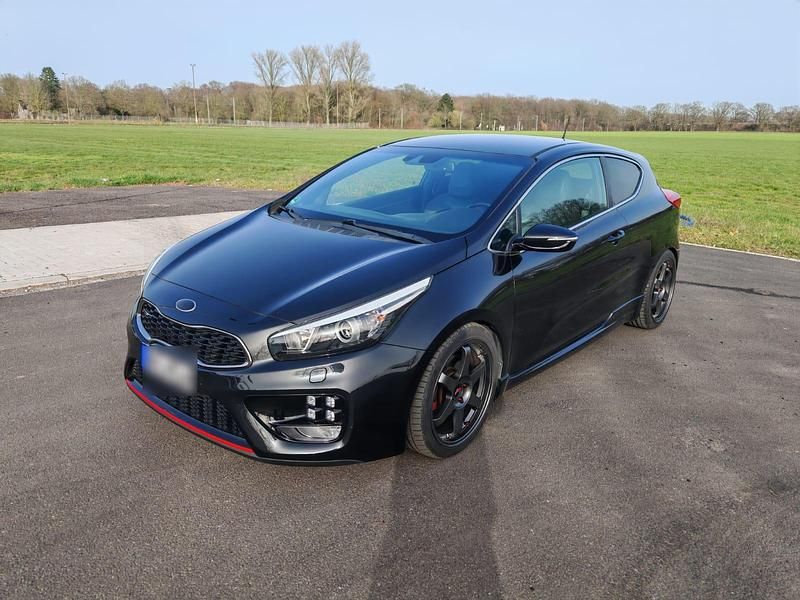 Gebraucht Kia Ceed GT GT-Track 204 PS (150 kW) 2014 Schwarz Coupé