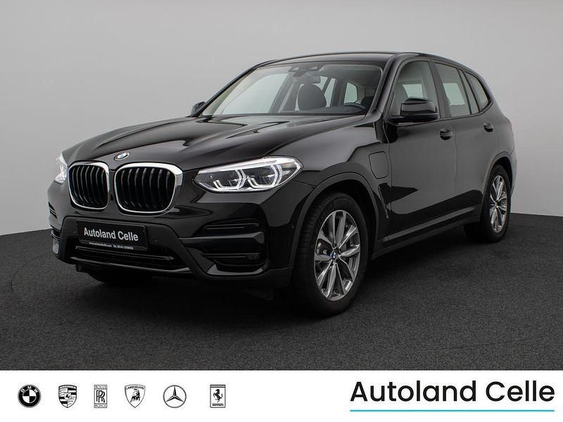 Schwarz ii668schwarz Gebraucht 2021 BMW X3 Advantage SUV | 31.499 € (Fairer Preis) - Bild 1/4