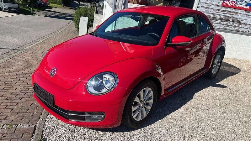 Rot Gebraucht 2014 VW Beetle Cup Limousine | 12.950 € (Fairer Preis) - Bild 1/4
