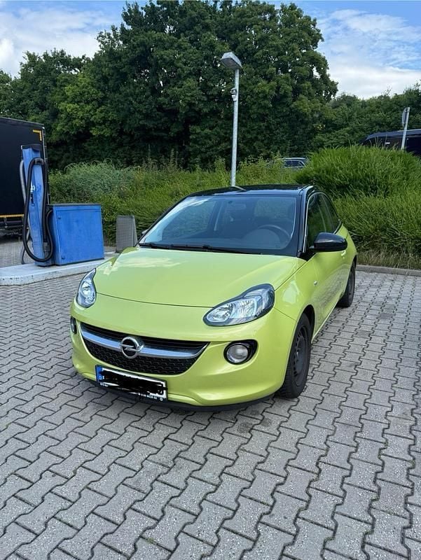 Grün Gebraucht 2015 Opel Adam Glam Kleinwagen | 4.900 € (Superpreis) - Bild 1/4