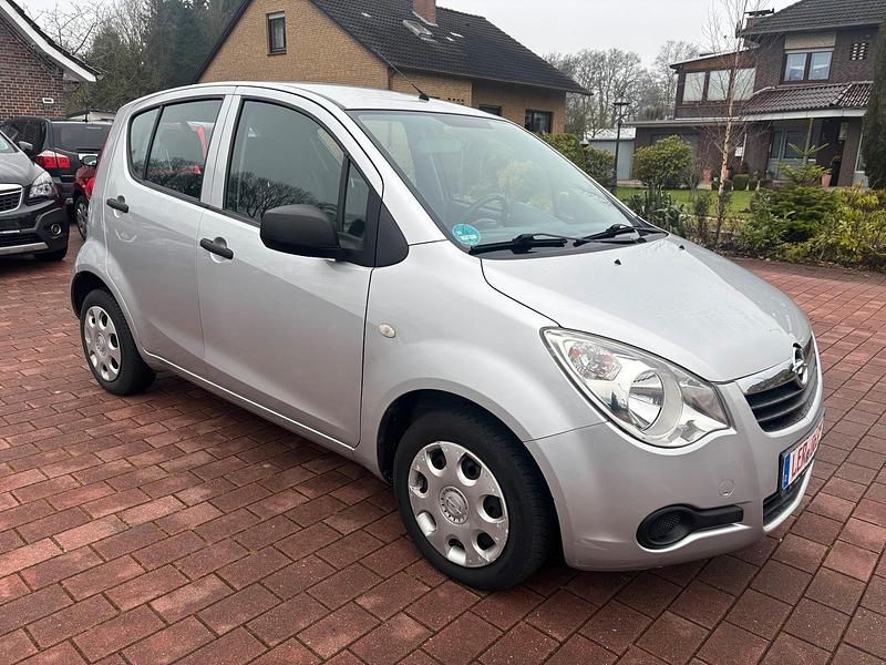 Second-hand Opel Agila 65 CP (47 kW) 2009 Argintiu Hatchback