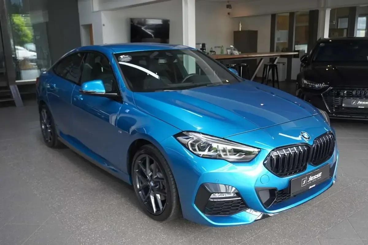 Gebraucht BMW 218 M Sport 136 PS (100 kW) 2024 Snapper rocks blue Coupé