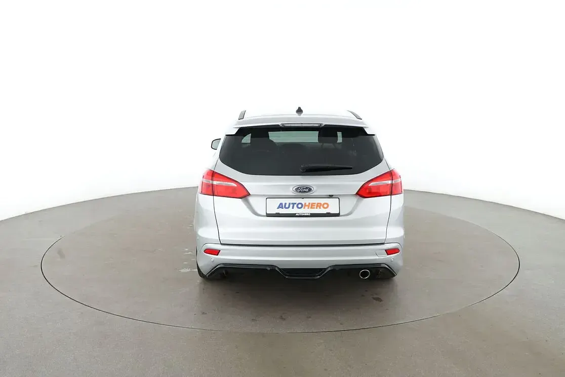 Gebraucht Ford Focus ST-Line 2018 Grau Kombi