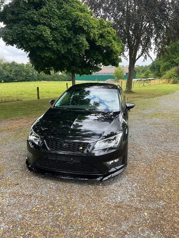 Schwarz Gebraucht 2016 Seat Leon FR Limousine | 12.800 € (Fairer Preis) - Bild 1/4