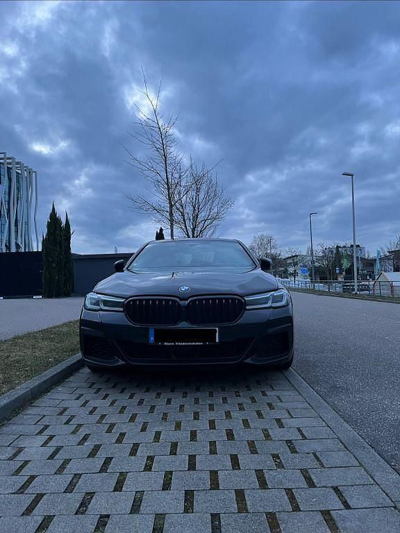 Gebraucht BMW M550 Performance 530 PS (389 kW) 2021 Schwarz Limousine