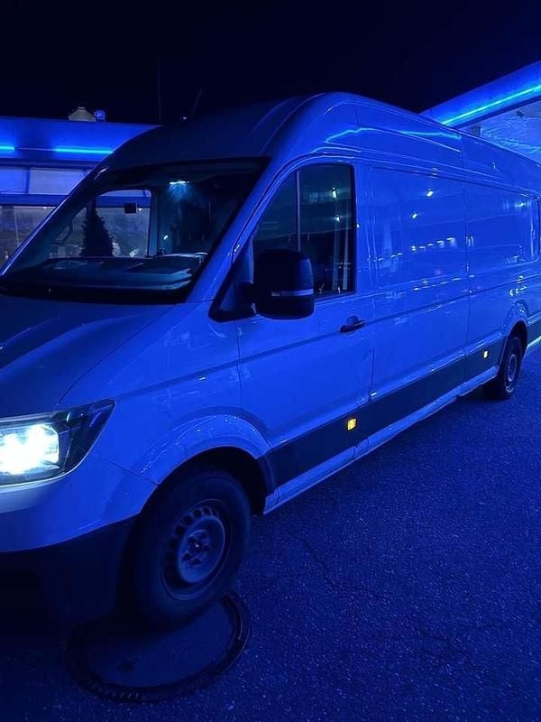 Gebraucht VW Crafter Trendline 140 PS (102 kW) 2019 Van