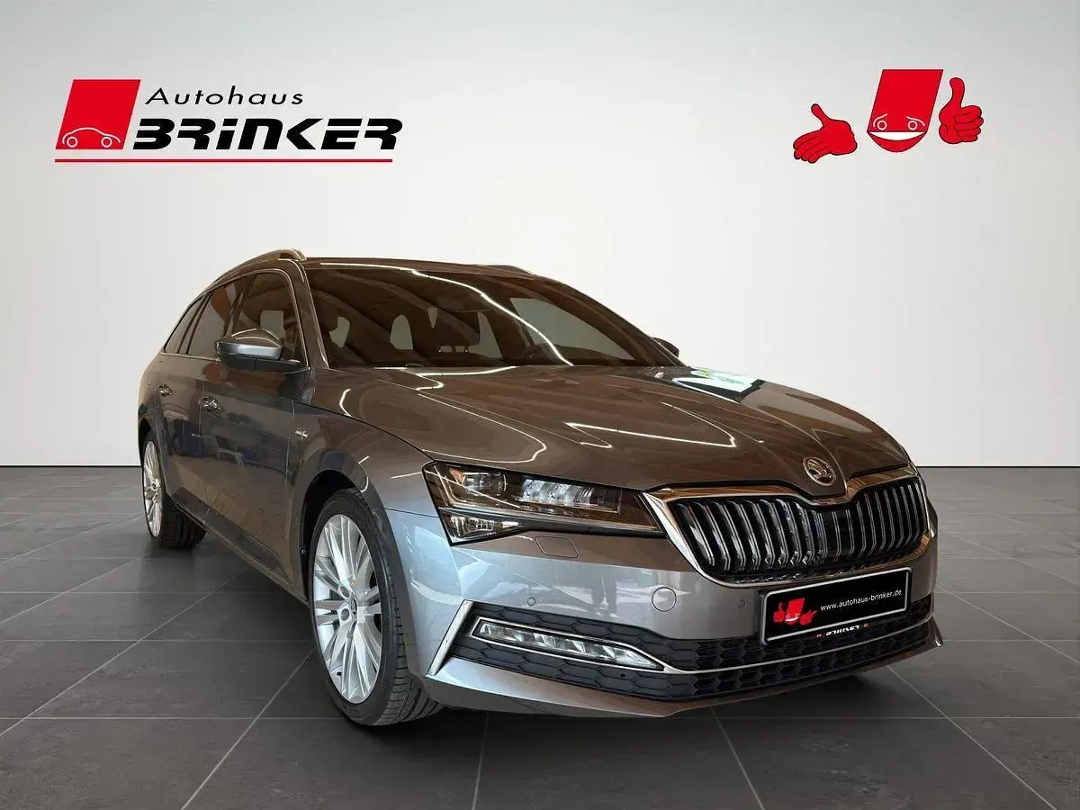 Gebraucht Skoda Superb LAURIN & KLEMENT 200 PS (147 kW) 2023 Kombi